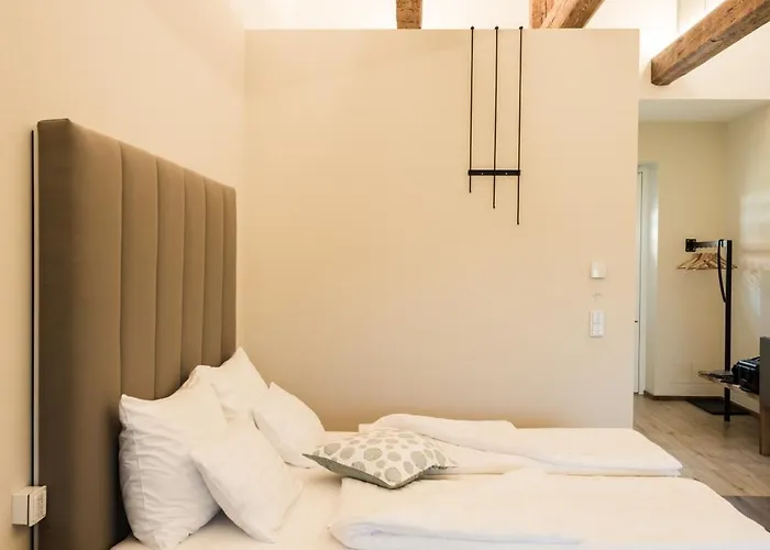 Hotel Weinschmiede 18'